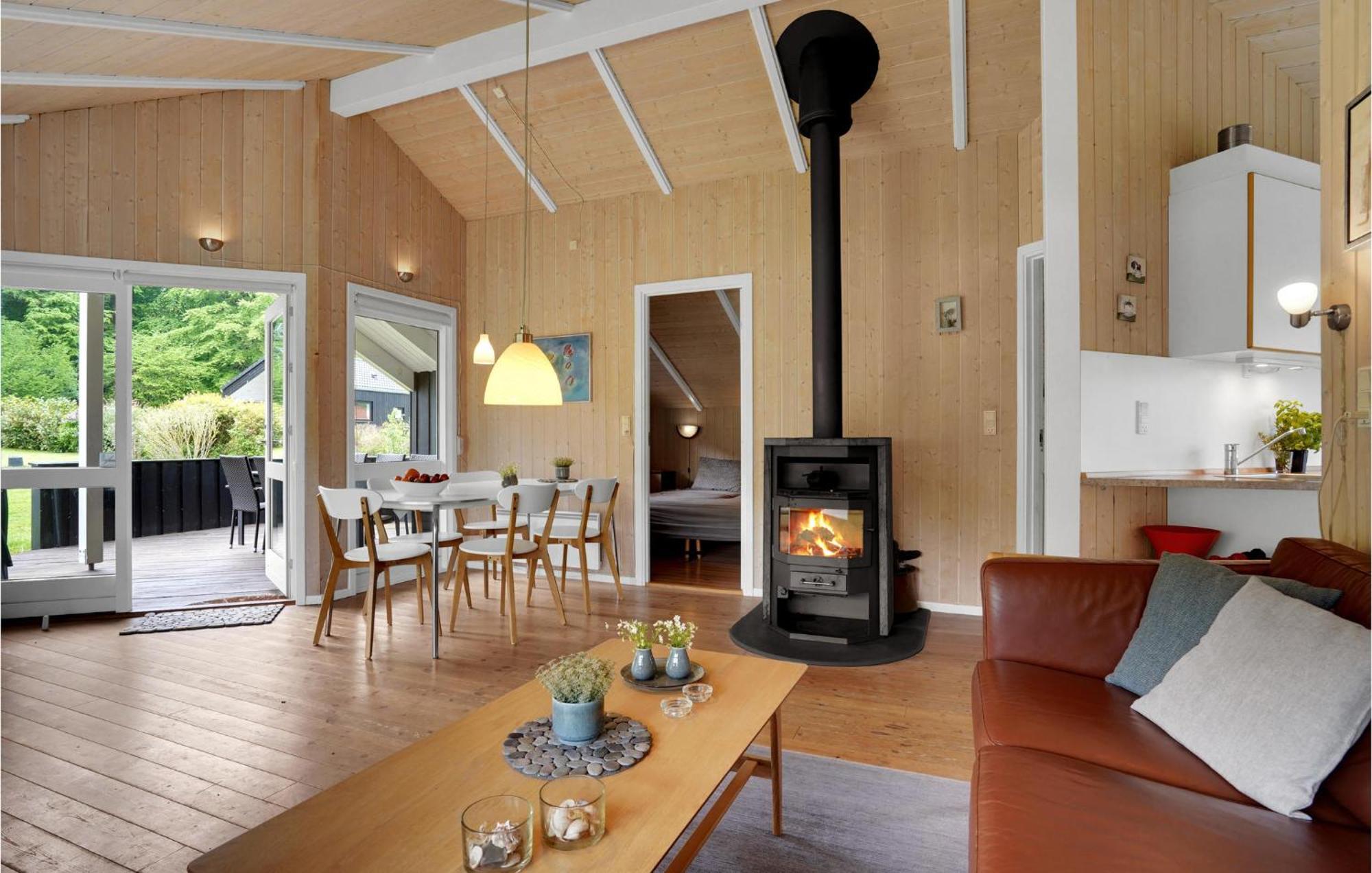 3 Bedroom In Juelsminde